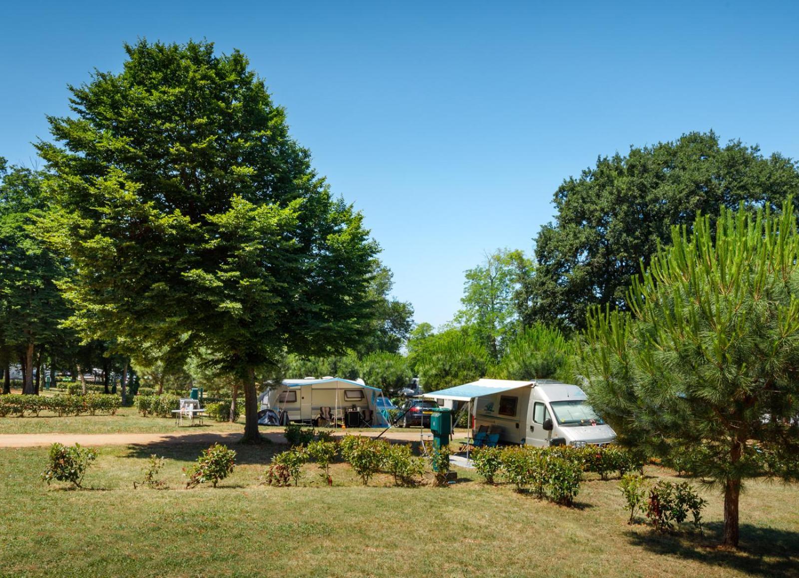 Aminess Planet Camping Maravea Resort - Pitches Novigrad Istria Eksteriør billede